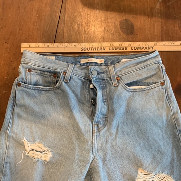 Levi’s Wedgie Fit Jeans - Picture 6 of 10